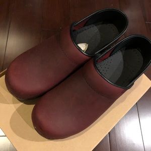 Red Leather Dansko Clogs Shoes